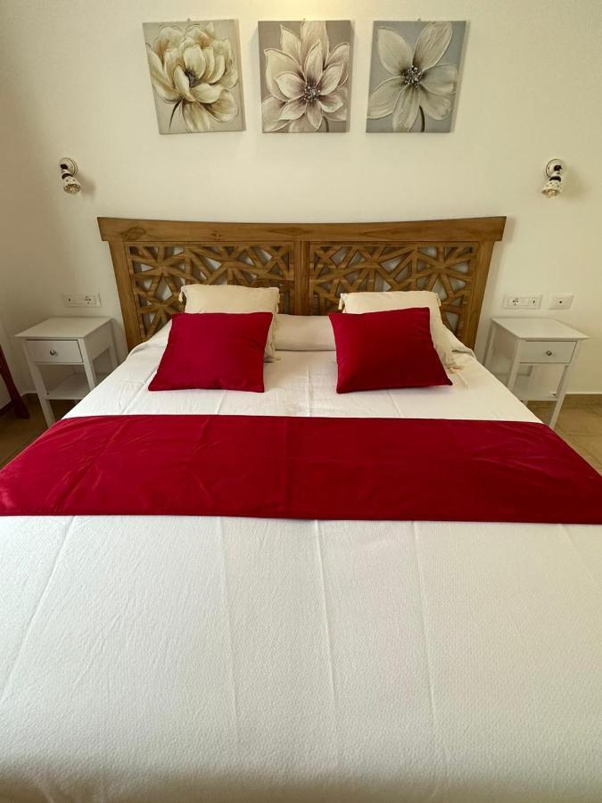 Hotel Maria Caderina Village Posada (Sardinia)