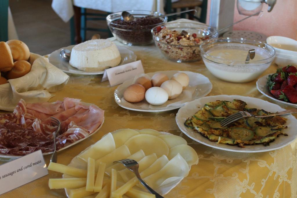 Maria Caderina Village 4*